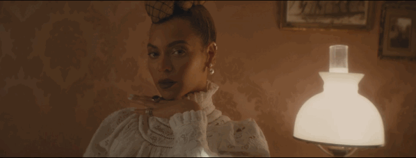 20 Formation GIFs From Beyoncé’s Music Video 5 beyonce-formation-gif-5